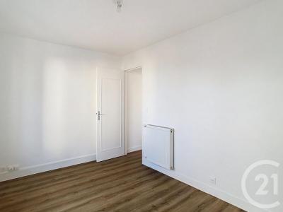 For rent Villejuif 2 rooms 50 m2 Val de Marne (94800) photo 4