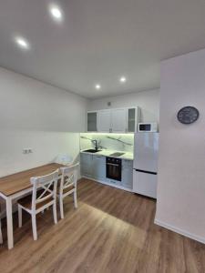 For rent Paris-14eme-arrondissement 2 rooms 28 m2 Paris (75014) photo 0