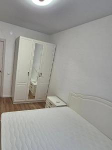 Louer Appartement 28 m2 Paris-14eme-arrondissement
