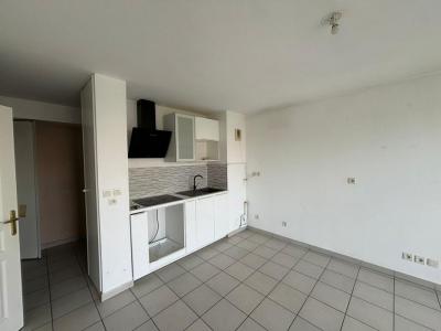 Acheter Appartement Meyzieu 209500 euros