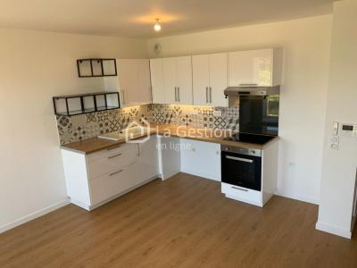 For rent Villeneuve-le-roi 2 rooms 43 m2 Val de Marne (94290) photo 0