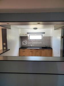 Louer Maison 108 m2 Avrille