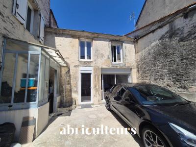 For sale Jarnac 7 rooms 164 m2 Charente (16200) photo 0