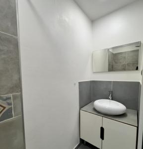 Louer Appartement Amberieu-en-bugey 695 euros