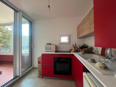 For rent ROND POINT DU MAIL 4 rooms 75 m2 Bouches du Rhone (13380) photo 1