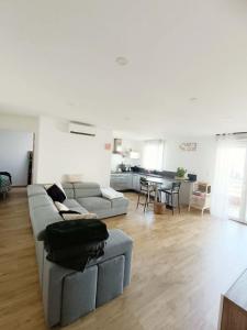 For sale Miramas 3 rooms 60 m2 Bouches du Rhone (13140) photo 4