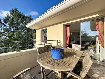 For sale Lyon-4eme-arrondissement 5 rooms 144 m2 Rhone (69004) photo 3