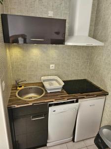 For sale Eaux-bonnes 1 room 30 m2 Pyrenees atlantiques (64440) photo 1