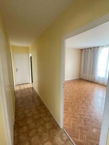 For sale Fontaine 4 rooms 67 m2 Isere (38600) photo 4
