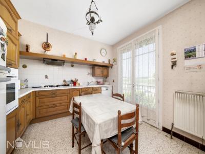 Acheter Maison 181 m2 Saint-jory