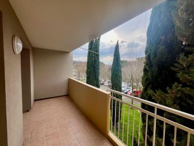 For sale Gardanne 3 rooms 77 m2 Bouches du Rhone (13120) photo 2