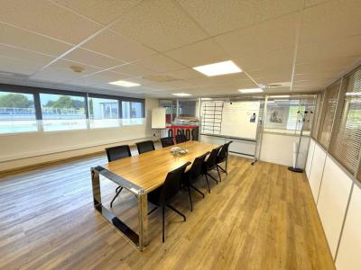 Louer Bureau Farlede 45480 euros