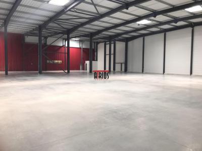 Louer Loft/Atelier Signes 106800 euros
