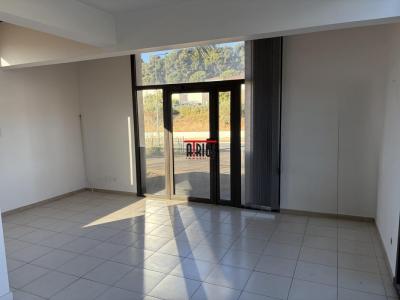 Annonce Location Local commercial Ollioules 83