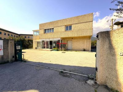 For rent Garde 280 m2 Var (83130) photo 0