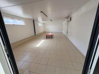 Louer Bureau Garde 36000 euros