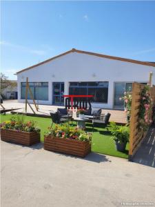For sale Hyeres 235 m2 Var (83400) photo 0