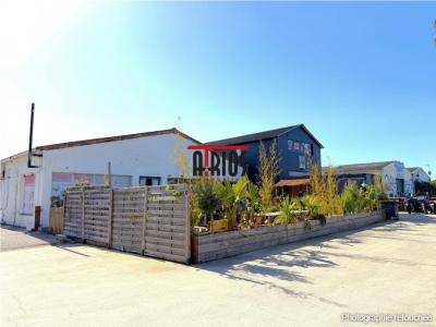 Annonce Vente Local commercial Hyeres 83