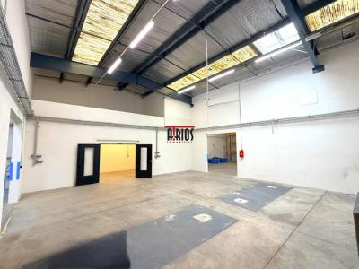 For rent Garde 640 m2 Var (83130) photo 3