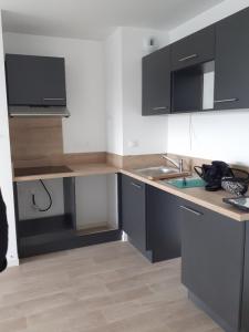 For rent Poitiers 4 rooms 76 m2 Vienne (86000) photo 0