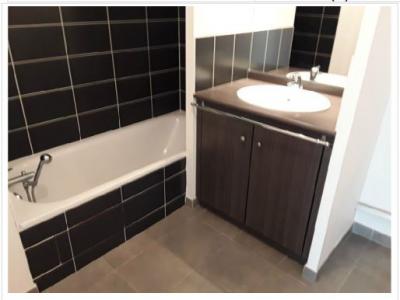 Louer Appartement 61 m2 Haillan
