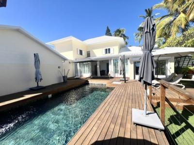 For sale Saint-gilles-les-bains 5 rooms 275 m2 Reunion (97434) photo 1