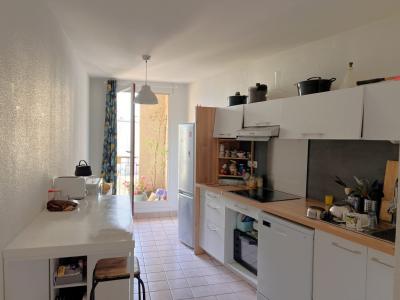 Louer Appartement 84 m2 Lyon-7eme-arrondissement
