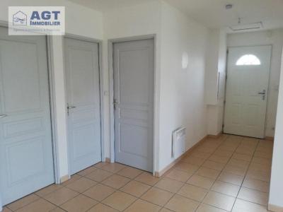 Louer Appartement Crevecoeur-le-grand Oise