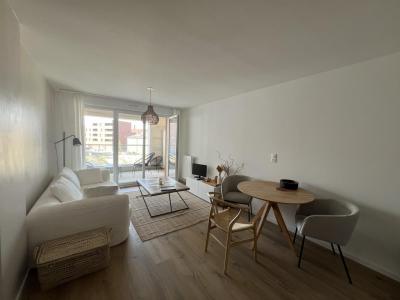 For rent Vertou 2 rooms 51 m2 Loire atlantique (44120) photo 1