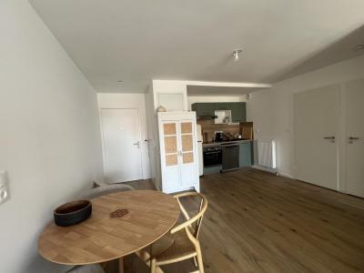 For rent Vertou 2 rooms 51 m2 Loire atlantique (44120) photo 2