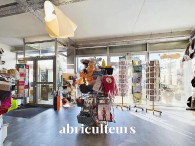 Acheter Local commercial 108 m2 Mainvilliers