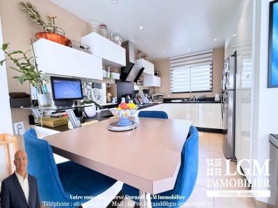 For sale Montblanc 4 rooms 115 m2 Herault (34290) photo 3