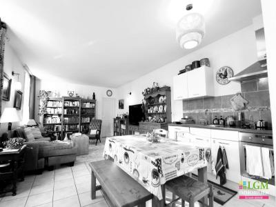 For sale Valreas 2 rooms 77 m2 Vaucluse (84600) photo 0