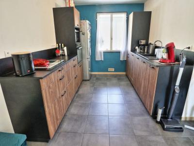 For sale AU CALME 4 rooms 91 m2 Herault (34210) photo 3