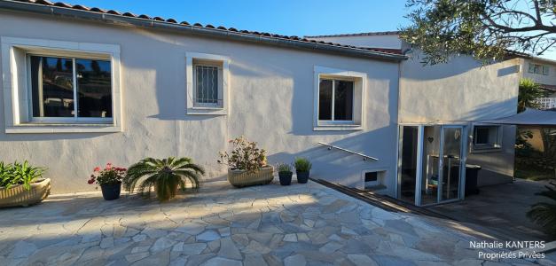 For sale Ollioules 7 rooms 147 m2 Var (83190) photo 1