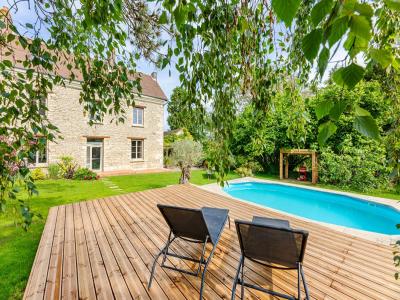 For sale Marines 6 rooms 180 m2 Val d'Oise (95640) photo 2