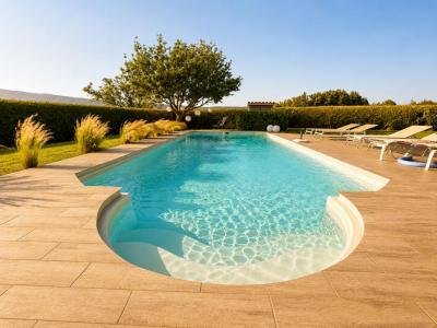 For sale Pourrieres 5 rooms 134 m2 Var (83910) photo 0