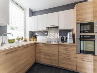 For sale Saint-genis-les-ollieres 9 rooms 215 m2 Rhone (69290) photo 3