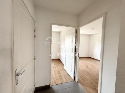 For sale Tassin-la-demi-lune 3 rooms 69 m2 Rhone (69160) photo 4