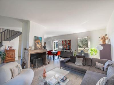 For sale Charbonnieres-les-bains 7 rooms 181 m2 Rhone (69260) photo 1