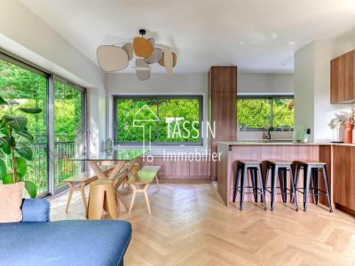 For sale Tassin-la-demi-lune 6 rooms 145 m2 Rhone (69160) photo 2