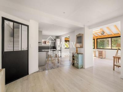For sale Champagne-au-mont-d'or 7 rooms 160 m2 Rhone (69410) photo 2