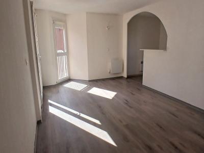 For sale Aubagne 4 rooms 80 m2 Bouches du Rhone (13400) photo 1