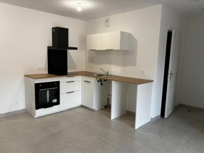 For rent Coudoux 2 rooms 43 m2 Bouches du Rhone (13111) photo 4