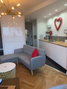 Annonce Location 6 pi�ces Appartement Lyon-8eme-arrondissement 69