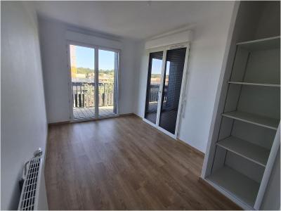 Louer Appartement Cornebarrieu 930 euros
