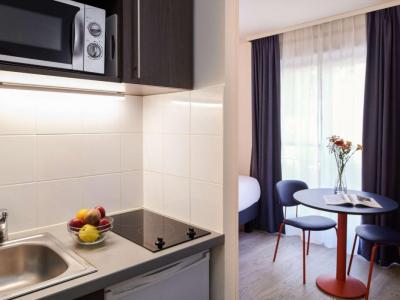 For sale Nantes 1 room 20 m2 Loire atlantique (44000) photo 1