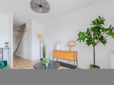 For sale Blanquefort 5 rooms 94 m2 Gironde (33290) photo 3