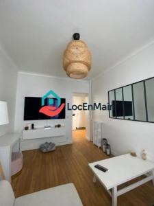For rent Levallois-perret 2 rooms 40 m2 Hauts de Seine (92300) photo 1