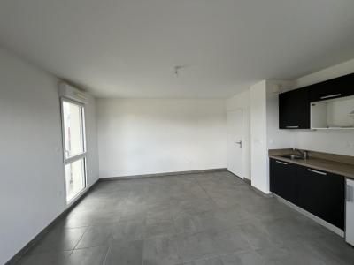 For rent Nantes 2 rooms 43 m2 Loire atlantique (44300) photo 2